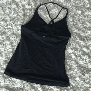 Lululemon tank top black size 4 pretty back